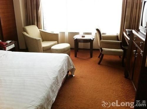 Jiujiang Futai 118 Hotel Rainbow Jiujiang (Jiangxi) Bagian luar foto